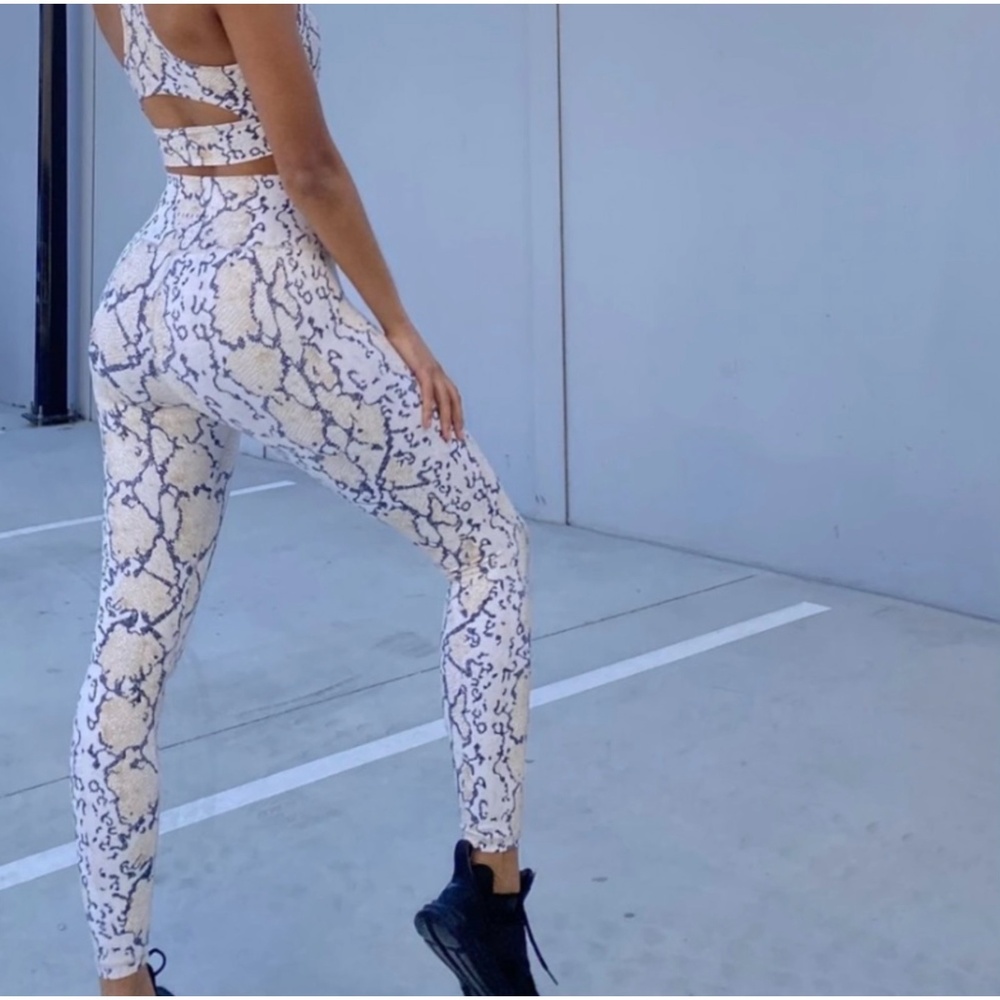 Anthropologie All Fenix Python Print 7/8 Pull-on Active Leggings S
